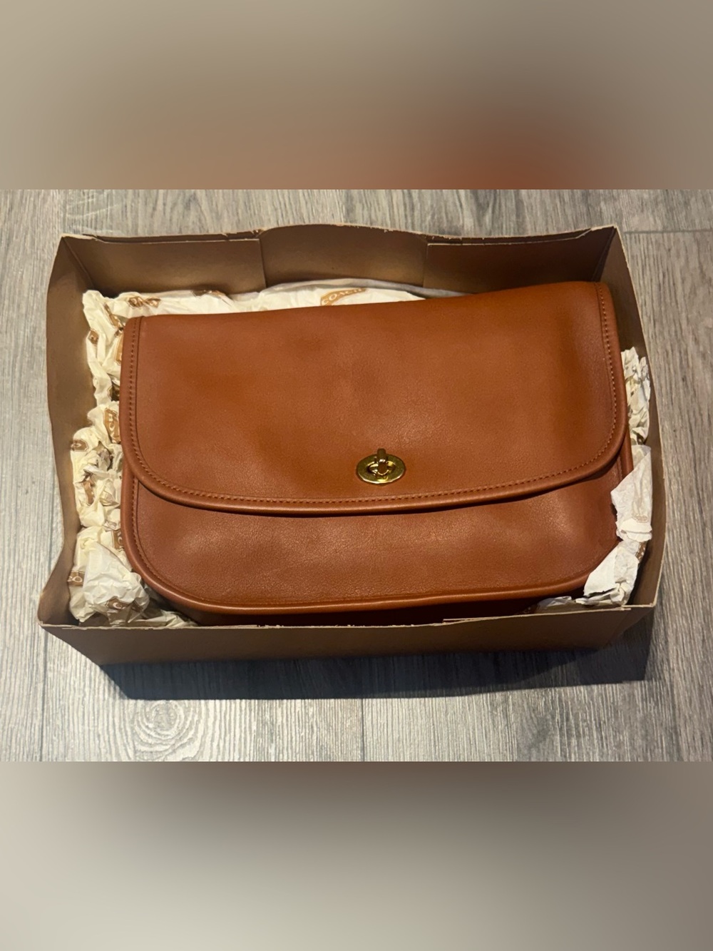 Vintage Coach Tan City Bag brand new in original box with tags.